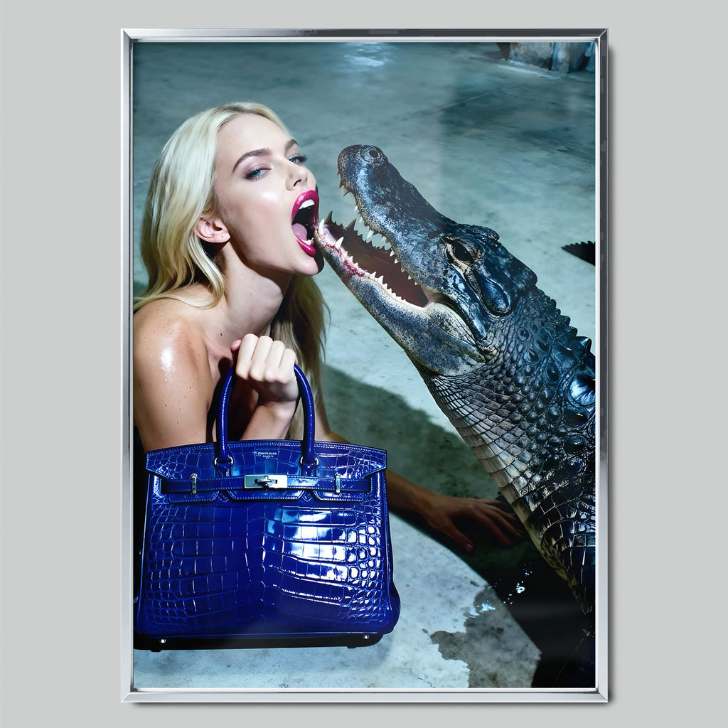 Birkin Bite арт постер със сребриста рамка