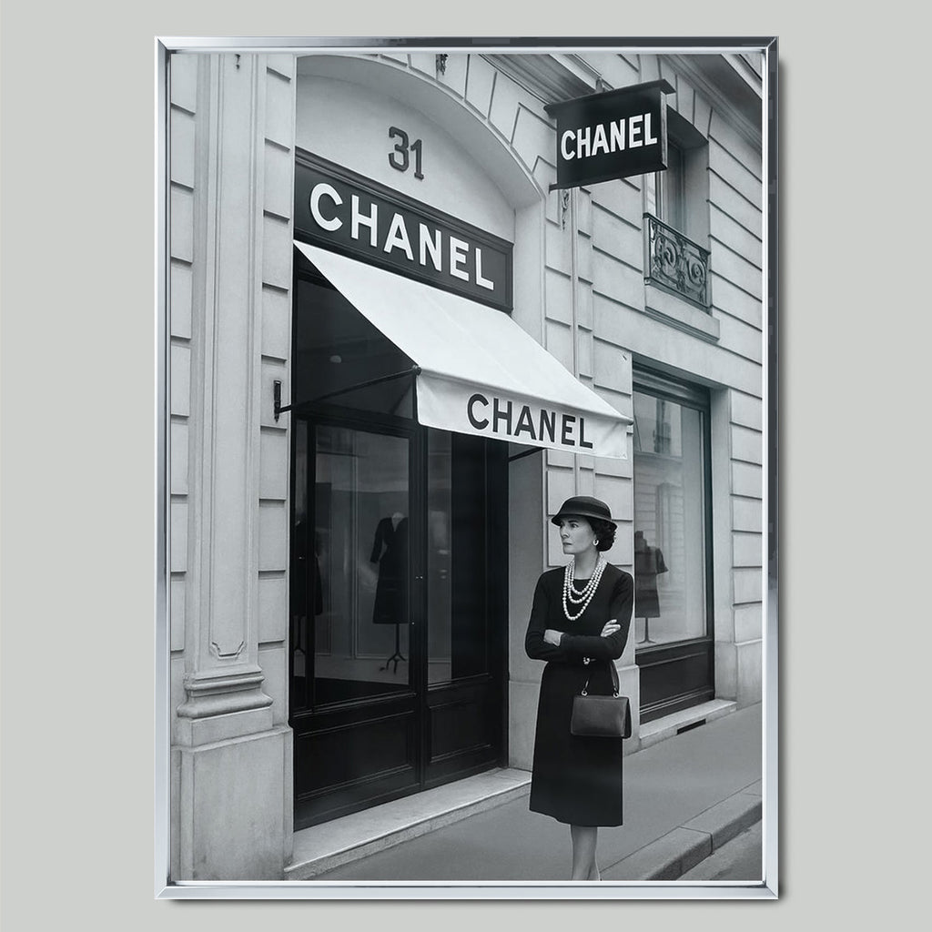 Chanel Store арт постер със сребриста рамка