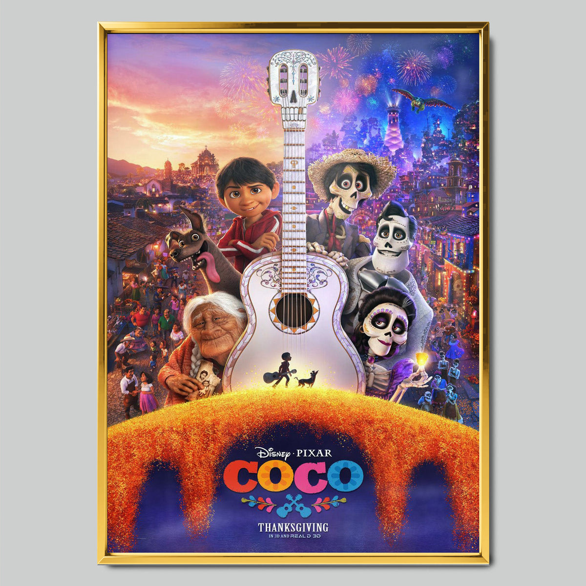 Coco филмов постер със златиста рамка