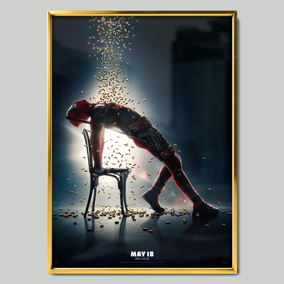 Deadpool филмов постер със златиста рамка
