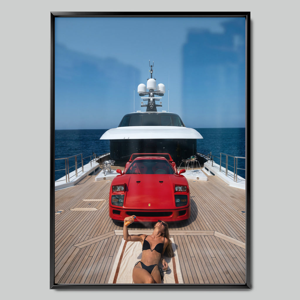 Ferrari Yacht арт постер с черна рамка
