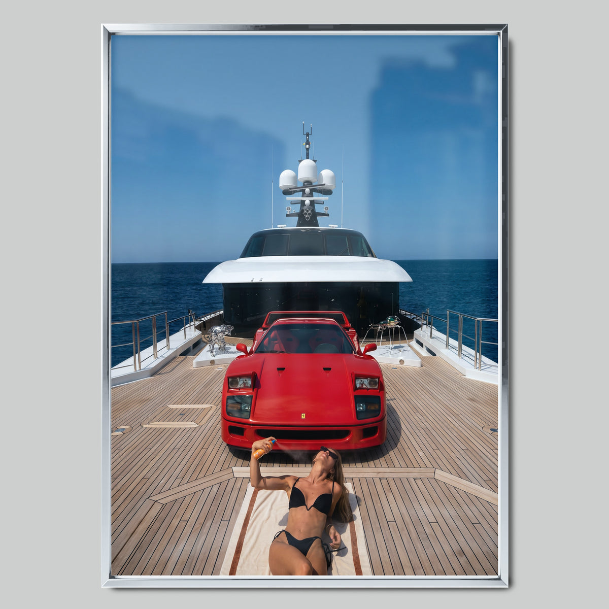 Ferrari Yacht арт постер със сребриста рамка