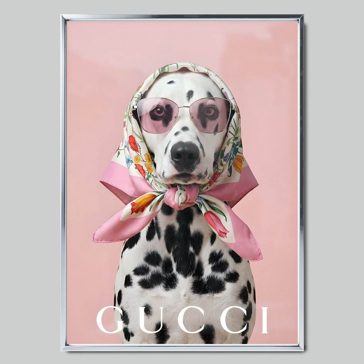 Gucci Dog арт постер със сребриста рамка