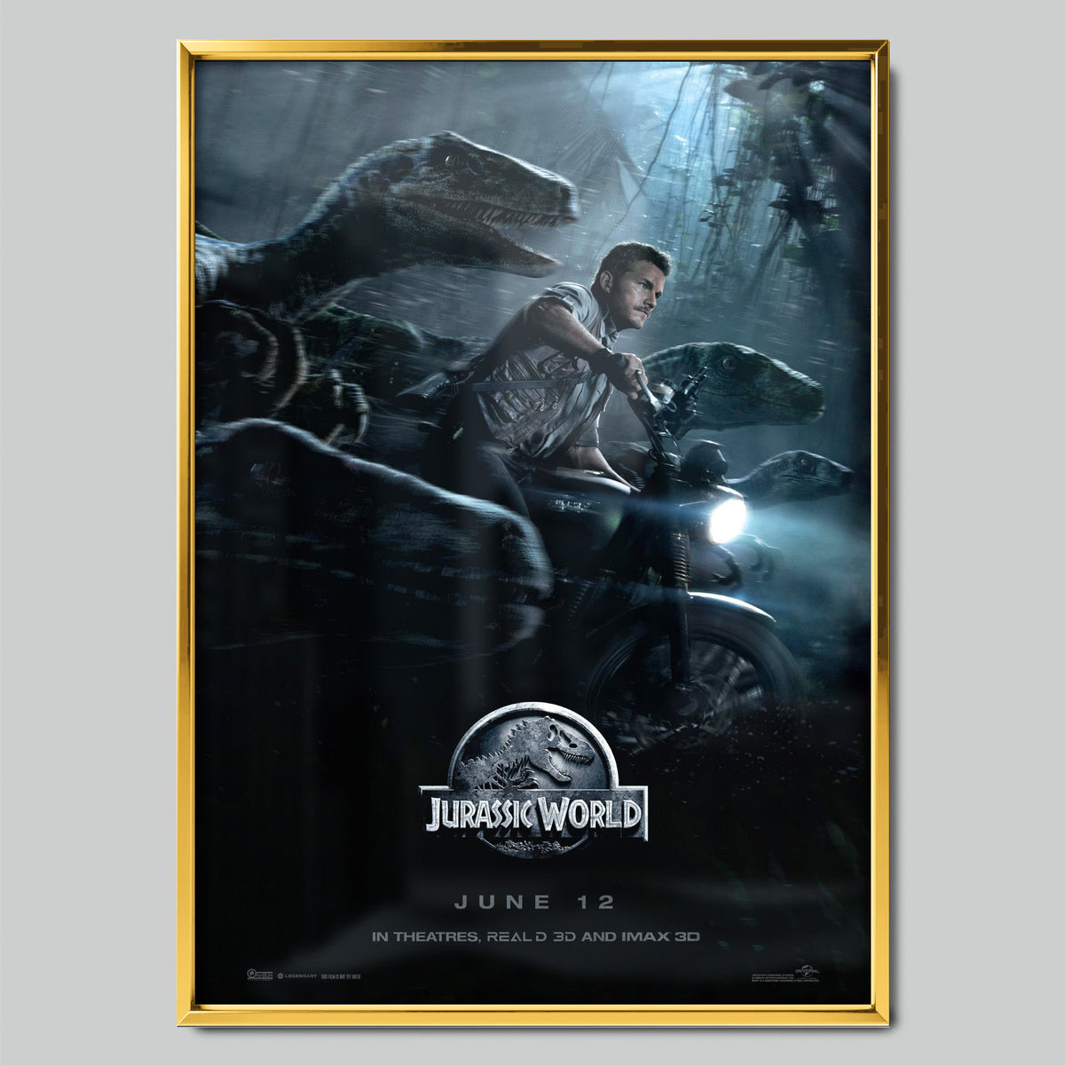 Jurassic World филмов постер със златиста рамка
