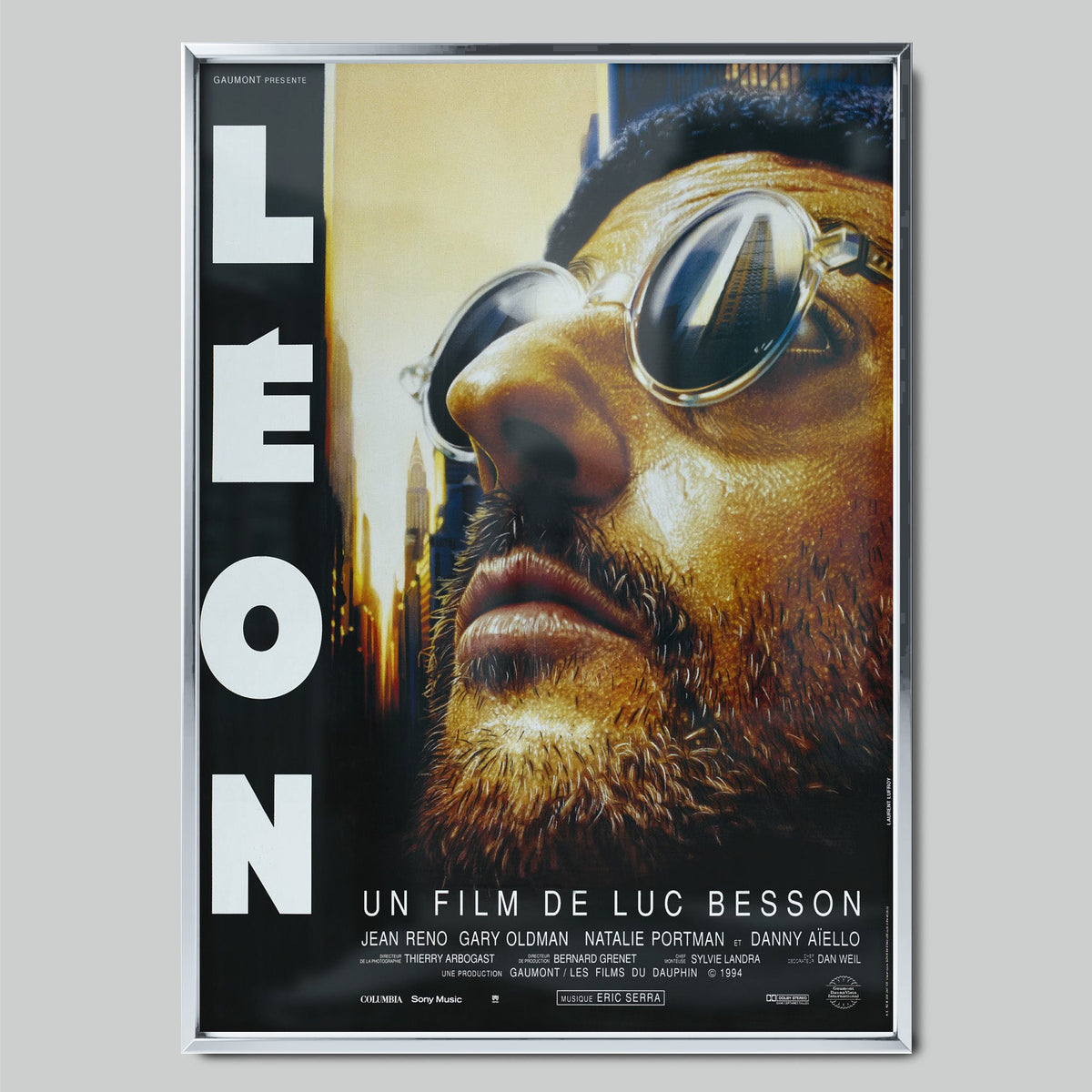 Léon (The Professional) филмов постер със сребриста рамка