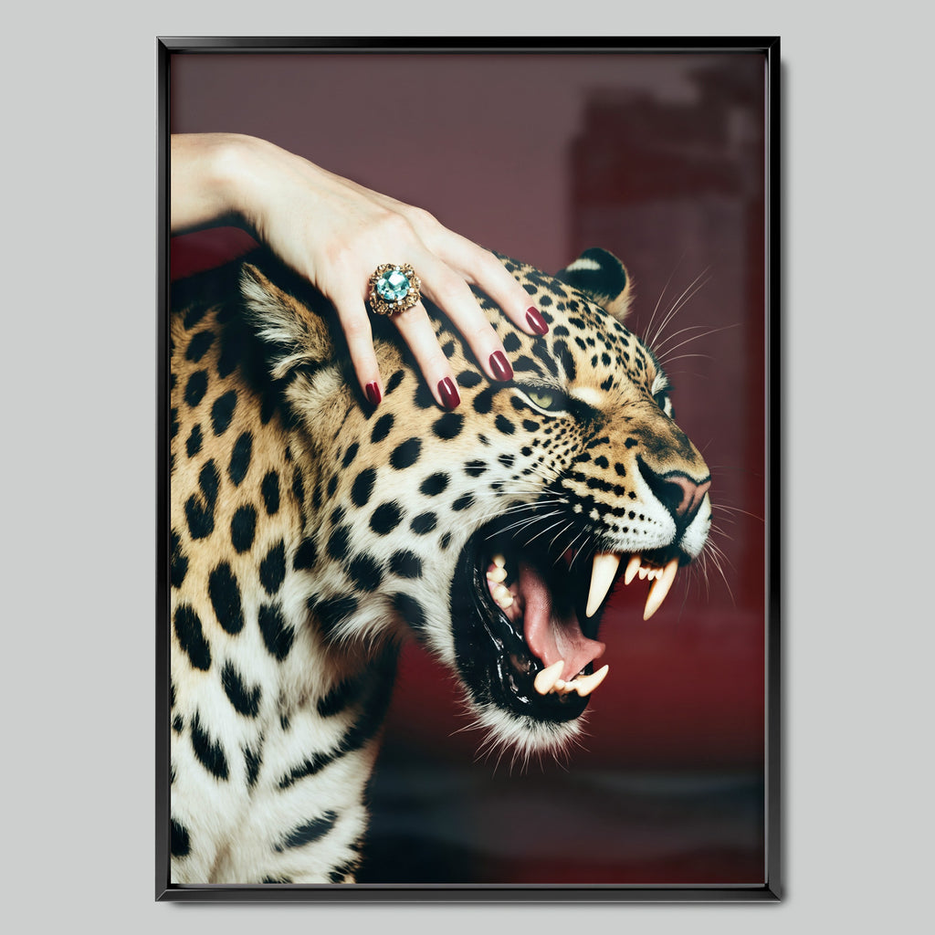 Leopard Luxe арт постер с черна рамка
