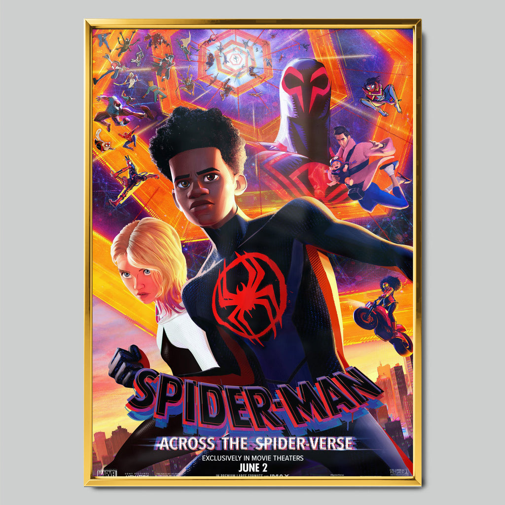 Spider-Man: Across the Spider-Verse филмов постер със златиста рамка