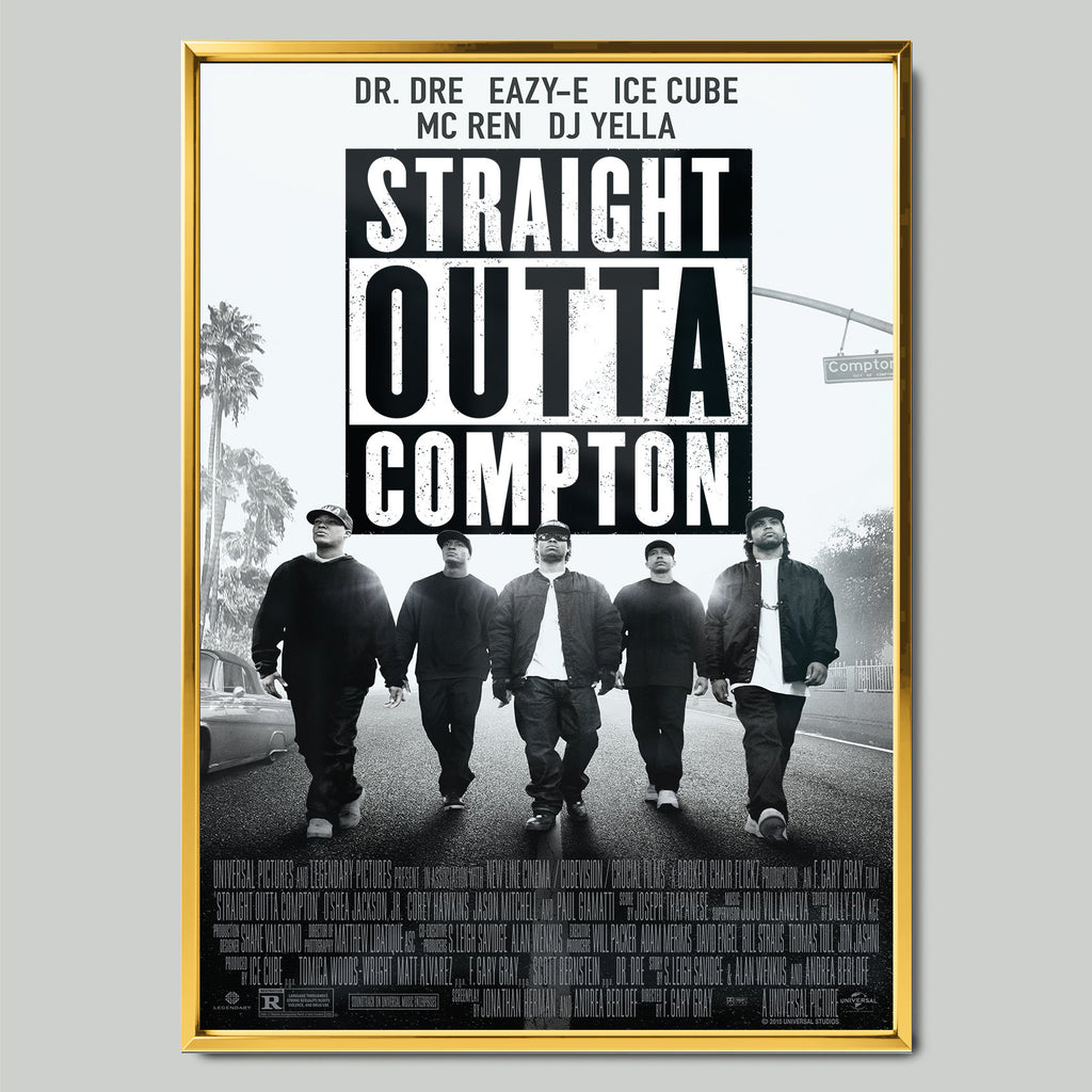 Straight Outta Compton (2015) филмов постер със златиста рамка