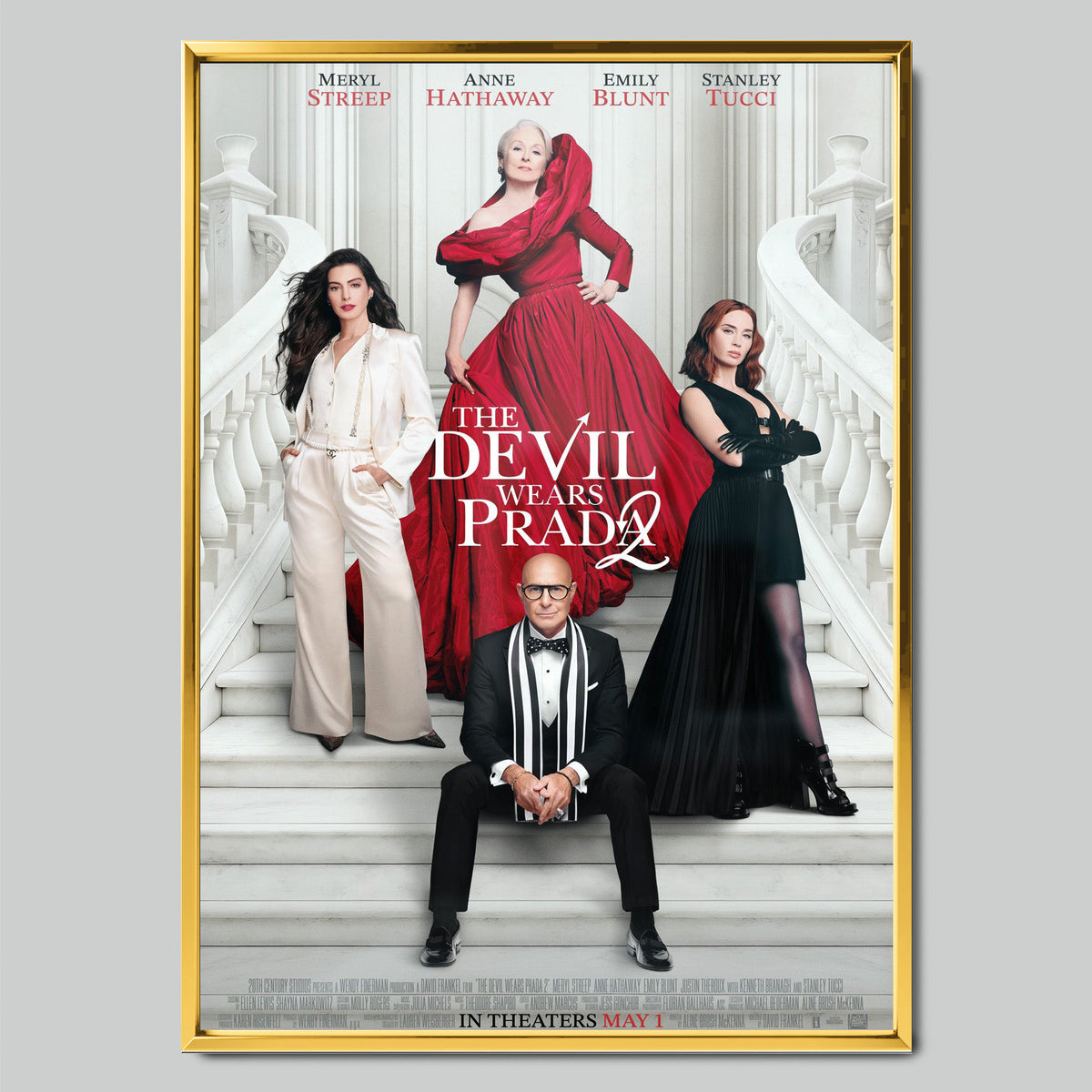The Devil Wears Prada 2 филмов постер със златиста рамка