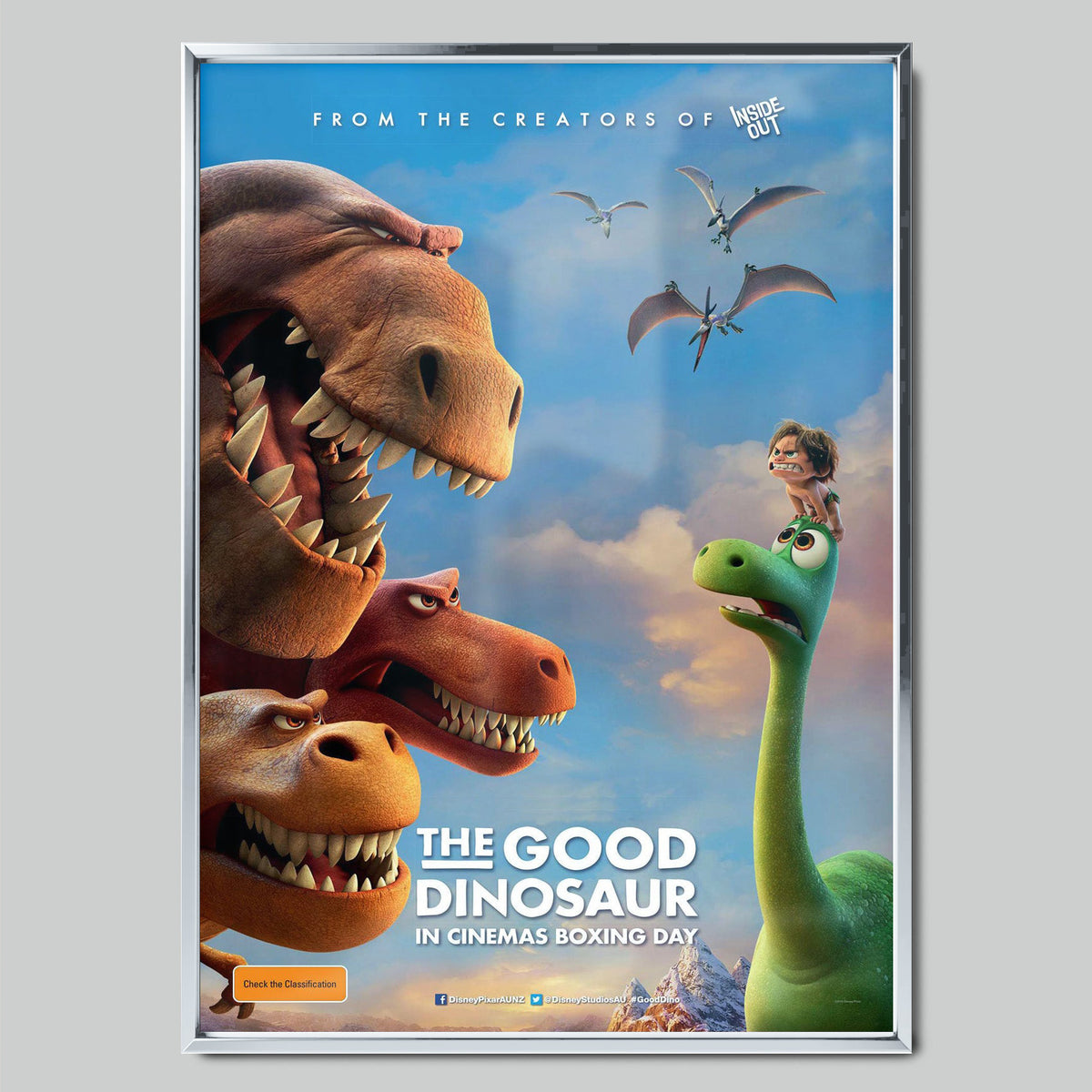The Good Dinosaur филмов постер със сребриста рамка