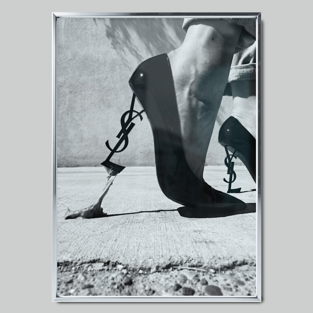 YSL Heels арт постер със сребриста рамка