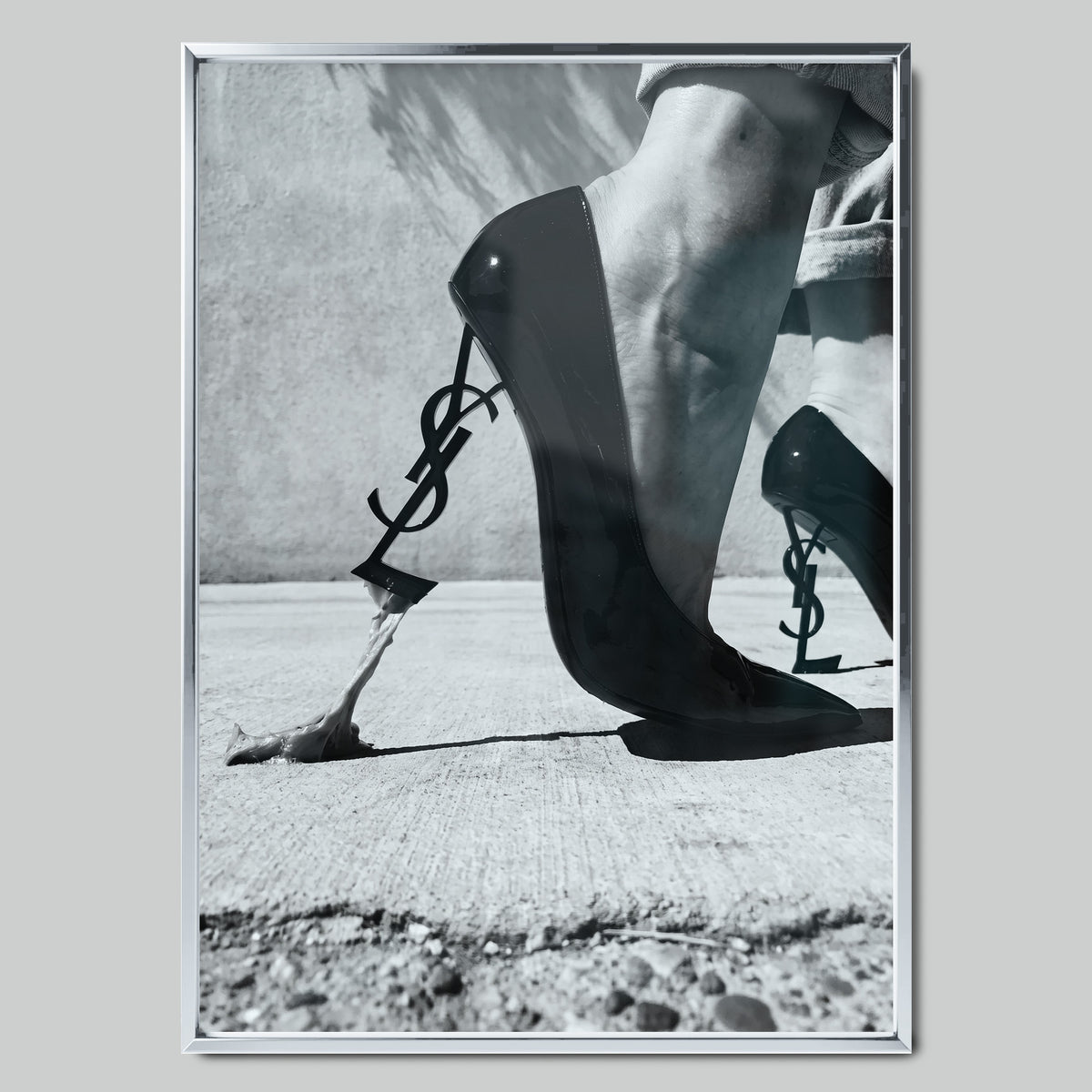 YSL Heels арт постер със сребриста рамка
